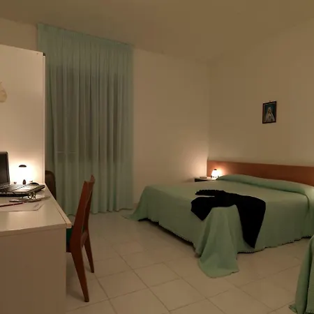 Santa Maria 3* Ascea